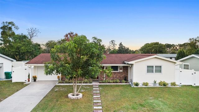 2061 KEYES LANE, Deltona, FL 32738