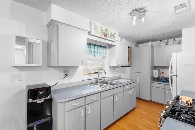 2061 KEYES LANE, Deltona, FL 32738