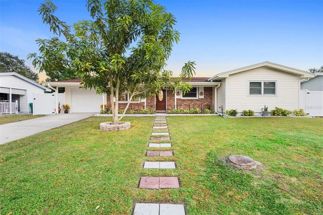 2061 KEYES LANE, Deltona, FL 32738