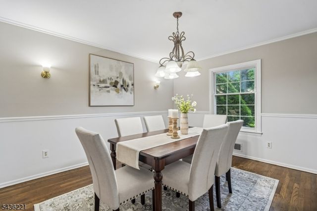 19 Colonial Way, New Providence Boro, NJ 07974