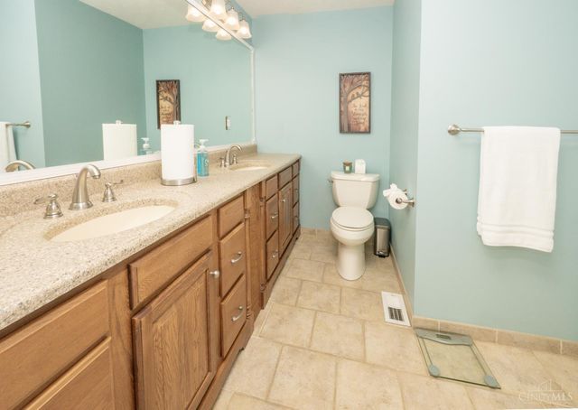 1490 Bethel New Richmond Road, Ohio Twp, OH 45157