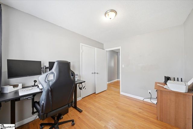 219 Seven Oaks Lane, Spartanburg, SC 29301