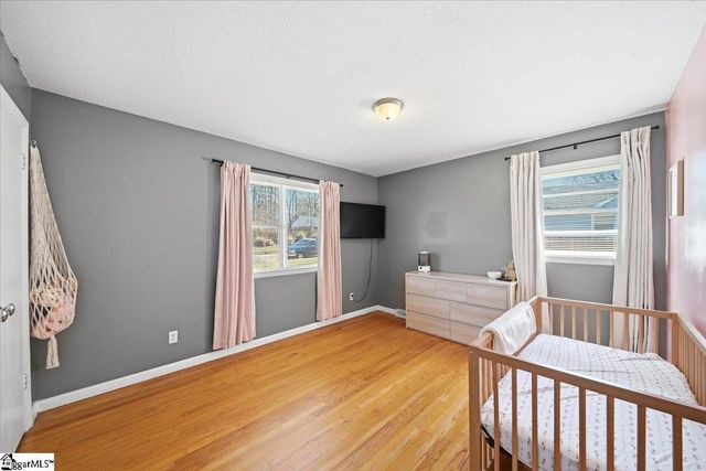 219 Seven Oaks Lane, Spartanburg, SC 29301