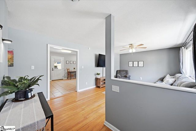 219 Seven Oaks Lane, Spartanburg, SC 29301