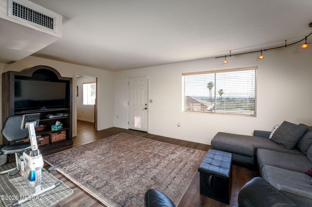 5738 E Camino Del Celador, Tucson, AZ 85750