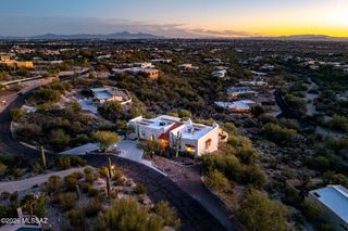 5738 E Camino Del Celador, Tucson, AZ 85750