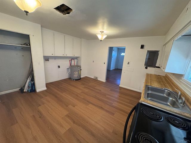 4015 Hess Avenue, Saginaw, MI 48601