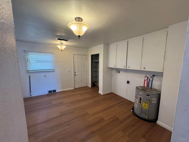 4015 Hess Avenue, Saginaw, MI 48601
