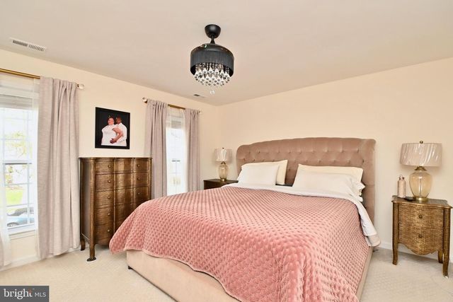 6431 FOREST RD, Landover, MD 20785