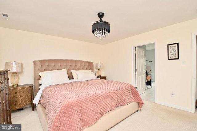 6431 FOREST RD, Landover, MD 20785