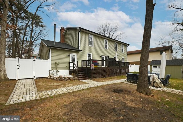 6431 FOREST RD, Landover, MD 20785