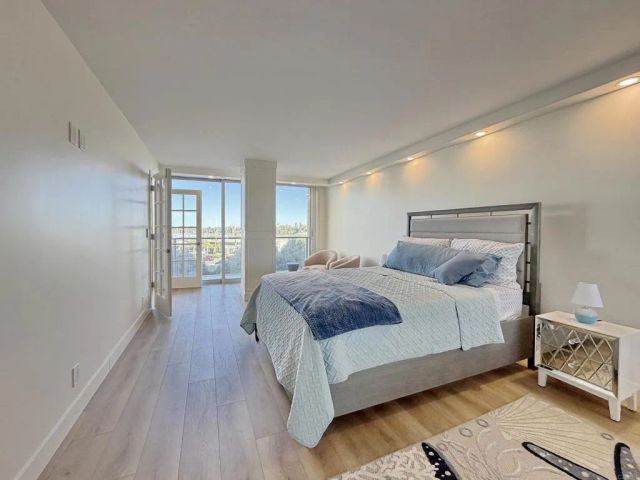 1820 Avenida del Mundo 208, Coronado, CA 92118