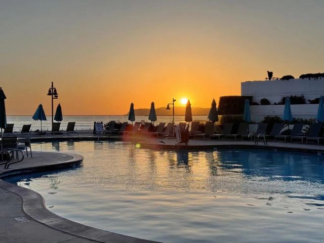 1820 Avenida del Mundo 208, Coronado, CA 92118