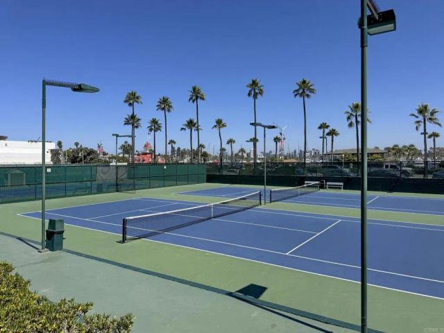 1820 Avenida del Mundo 208, Coronado, CA 92118