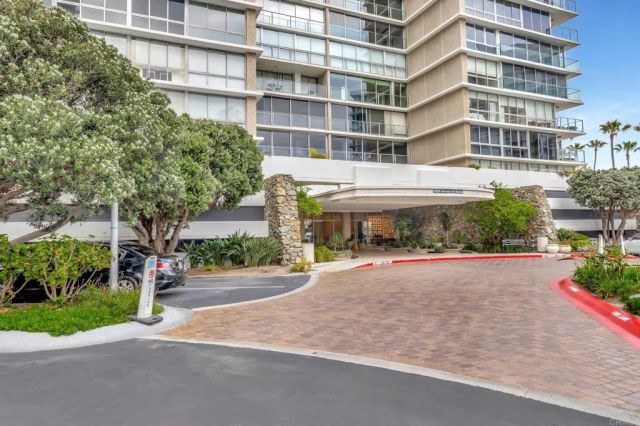 1820 Avenida del Mundo 208, Coronado, CA 92118