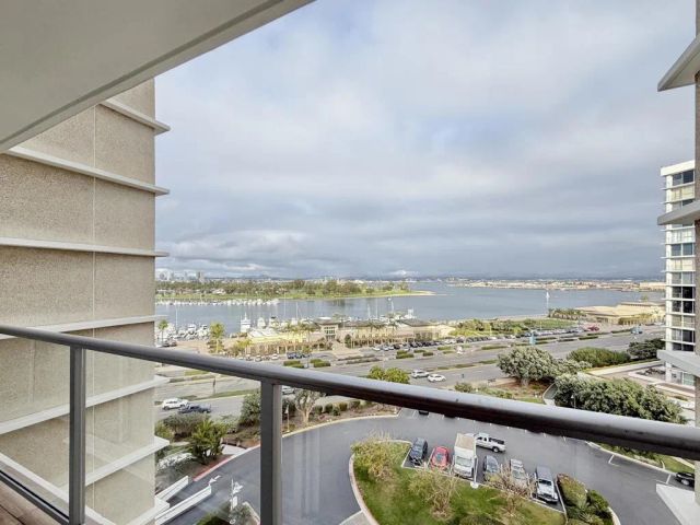 1820 Avenida del Mundo 208, Coronado, CA 92118