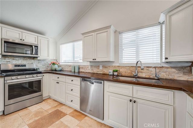 769 W Wilson, Costa Mesa, CA 92627