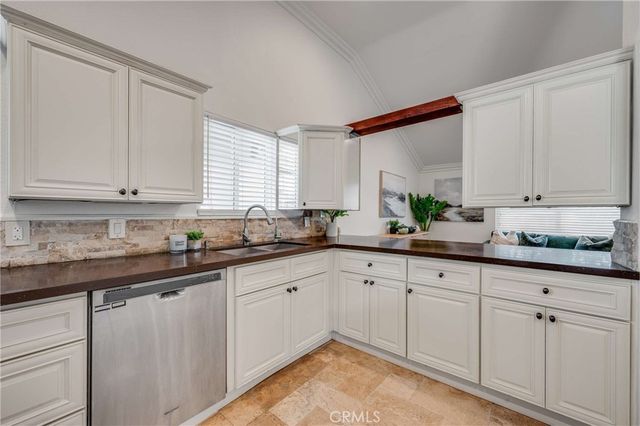 769 W Wilson, Costa Mesa, CA 92627