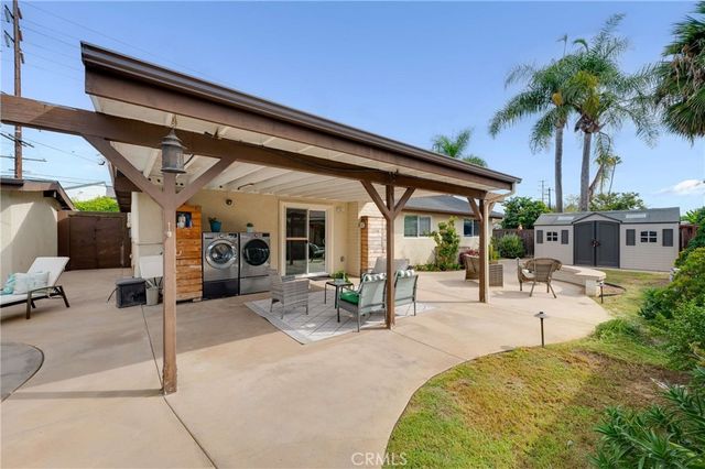 769 W Wilson, Costa Mesa, CA 92627