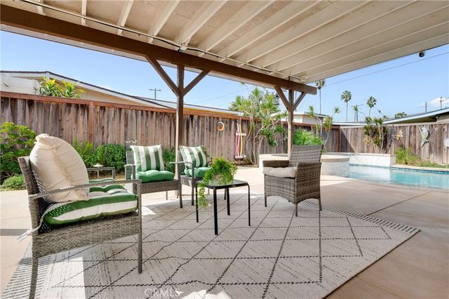 769 W Wilson, Costa Mesa, CA 92627