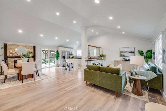 769 W Wilson, Costa Mesa, CA 92627