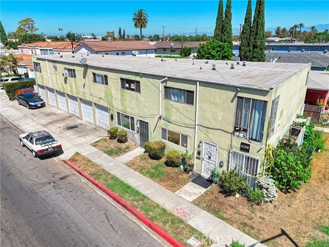 11251 State, Lynwood, CA 90262