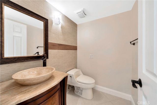 24692 Julie Ave, Laguna Hills, CA 92653