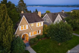 3832 48th Avenue NE, Seattle, WA 98105