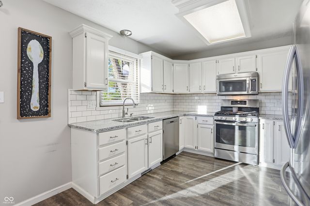 5253 Tracey Jo Road, Greenwood, IN 46142
