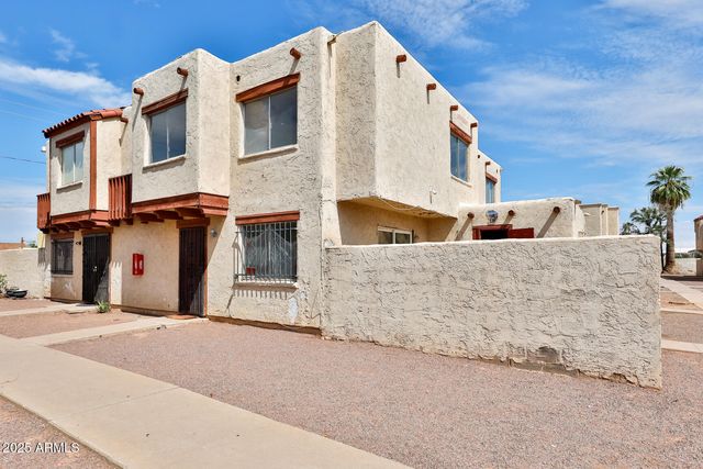 5438 W LYNWOOD Street, Phoenix, AZ 85043