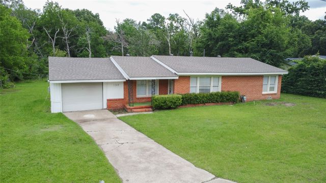 108 W Clinton Avenue, Athens, TX 75751