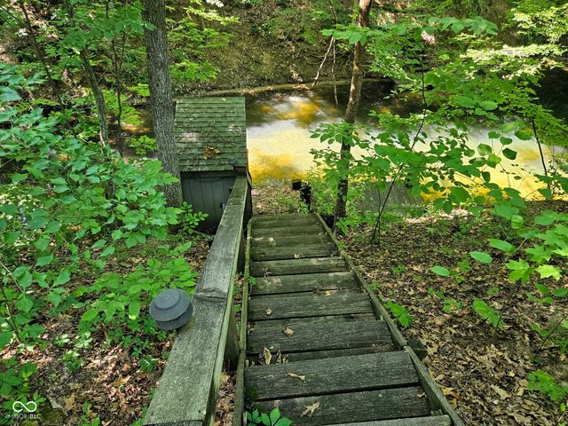 9713 E Poplar Drive, Brazil, IN 47834