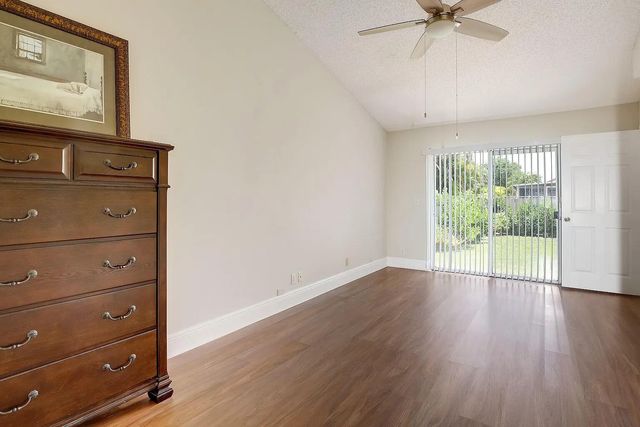 13284 Majestic Pine Court, Delray Beach, FL 33484