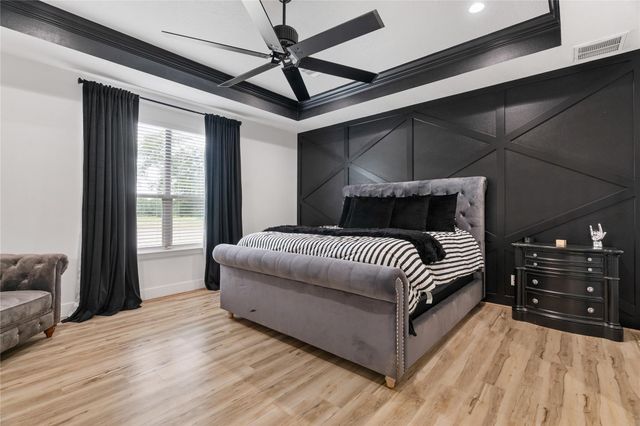 41111 Community Road, Magnolia, TX 77354