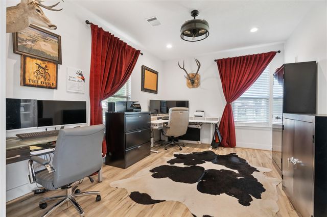 41111 Community Road, Magnolia, TX 77354