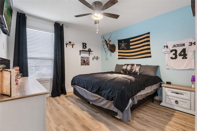 41111 Community Road, Magnolia, TX 77354