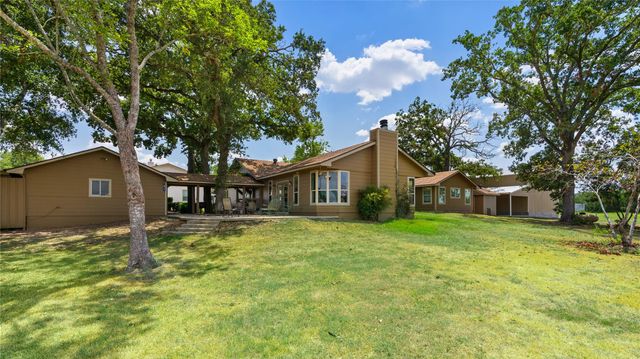 41111 Community Road, Magnolia, TX 77354