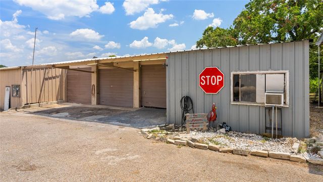 41111 Community Road, Magnolia, TX 77354