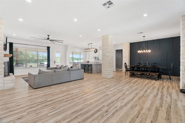 41111 Community Road, Magnolia, TX 77354