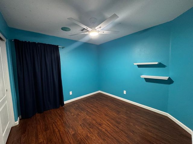 2420 W Cordia Lane, Phoenix, AZ 85085