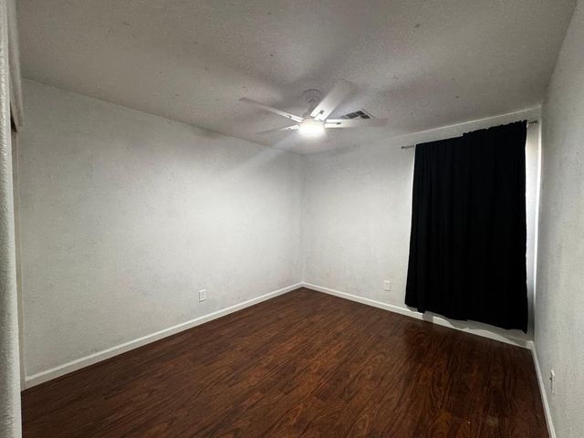 2420 W Cordia Lane, Phoenix, AZ 85085