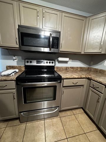 2420 W Cordia Lane, Phoenix, AZ 85085