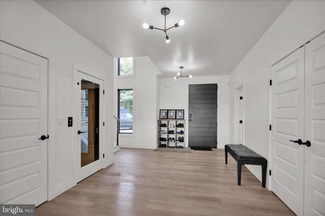 1064 RICK RD, Reading, PA 19605