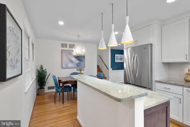 1212 CROTON DR, Alexandria, VA 22308