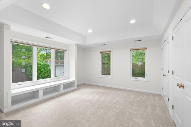 1212 CROTON DR, Alexandria, VA 22308