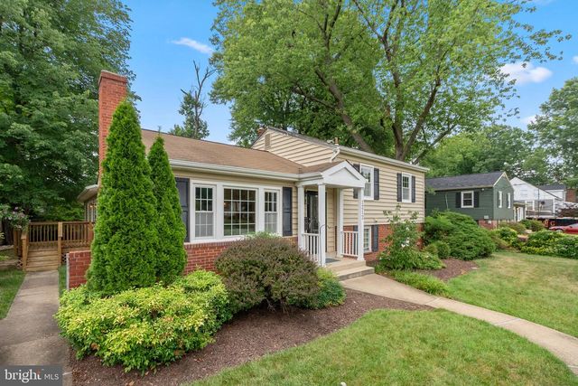 1212 CROTON DR, Alexandria, VA 22308