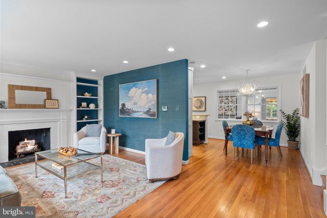 1212 CROTON DR, Alexandria, VA 22308