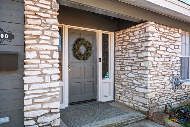 3300 Lake Inks Avenue, Killeen, TX 76543