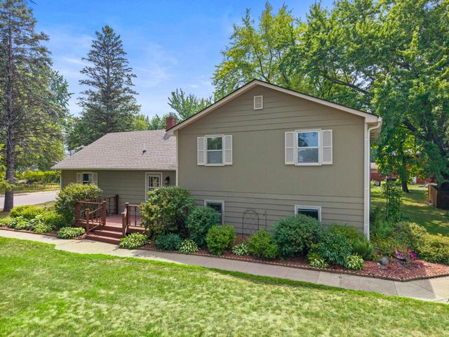 100 Heritage Boulevard NW, Isanti, MN 55040
