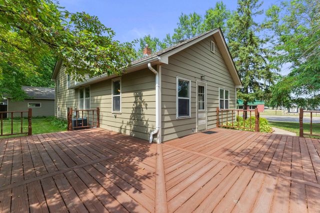 100 Heritage Boulevard NW, Isanti, MN 55040